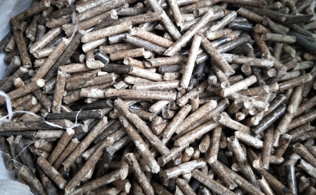 燃烧生物质燃料麻豆传媒网站的颗粒比天然气要节省近七成费用